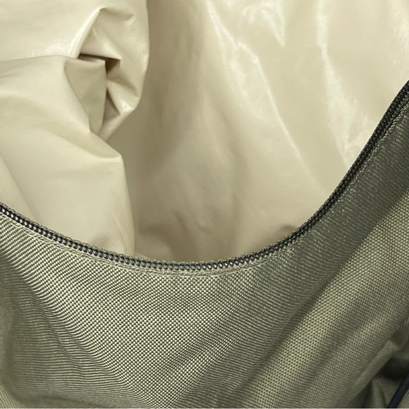 LOGAN + LENORA Waterproof DayTripper (Canvelle) Beach Bag Green Washable Tote - Picture 7 of 12